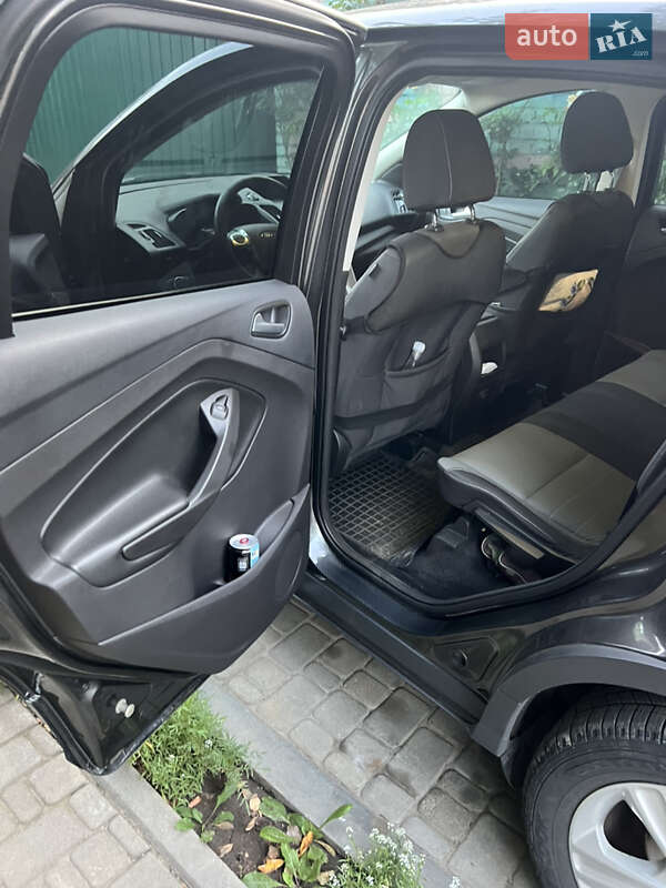 Внедорожник / Кроссовер Ford Escape 2015 в Полтаве фото 11 Внедорожник / Кроссовер Ford Escape 2015 в Полтаве