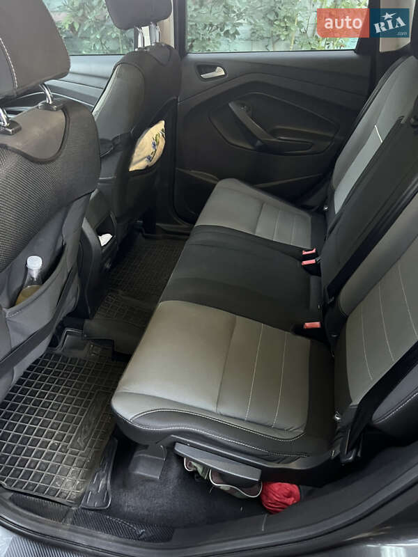 Внедорожник / Кроссовер Ford Escape 2015 в Полтаве фото 13 Внедорожник / Кроссовер Ford Escape 2015 в Полтаве