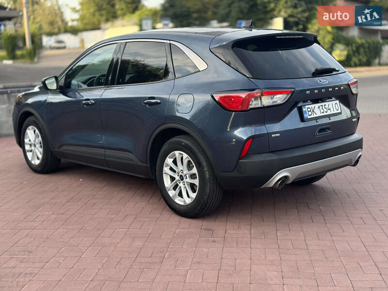 Внедорожник / Кроссовер Ford Escape 2020 в Ровно фото 7 Внедорожник / Кроссовер Ford Escape 2020 в Ровно