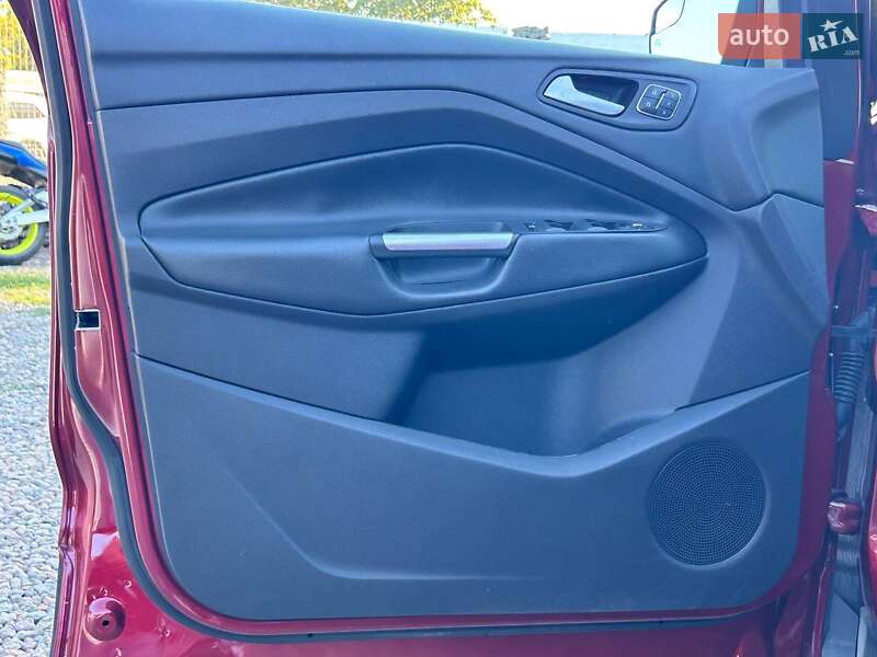 Внедорожник / Кроссовер Ford Escape 2014 в Одессе