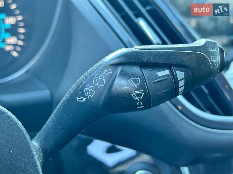 Внедорожник / Кроссовер Ford Escape 2014 в Одессе