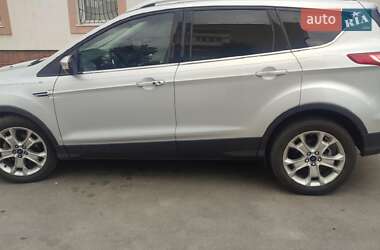 Позашляховик / Кросовер Ford Escape 2013 в Нововолинську