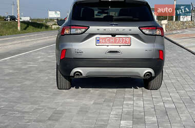 Внедорожник / Кроссовер Ford Escape 2022 в 