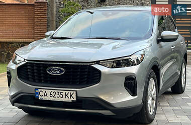 Внедорожник / Кроссовер Ford Escape 2023 в 
