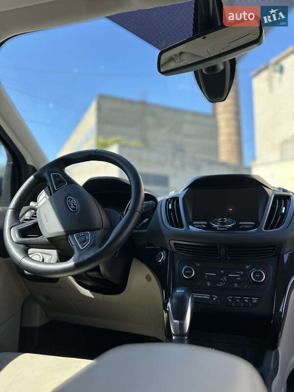 Внедорожник / Кроссовер Ford Escape 2018 в Днепре фото 13 Внедорожник / Кроссовер Ford Escape 2018 в Днепре