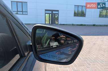 Внедорожник / Кроссовер Ford Escape 2020 в 