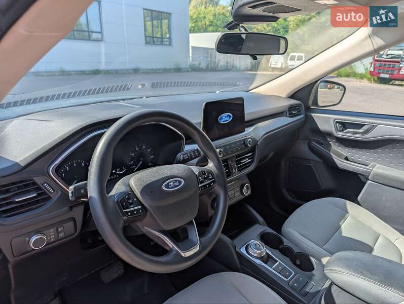 Внедорожник / Кроссовер Ford Escape 2020 в Ровно