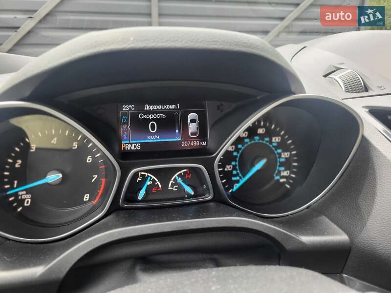 Внедорожник / Кроссовер Ford Escape 2015 в Пятихатках фото 3 Внедорожник / Кроссовер Ford Escape 2015 в Пятихатках