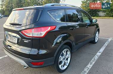 Внедорожник / Кроссовер Ford Escape 2014 в 
