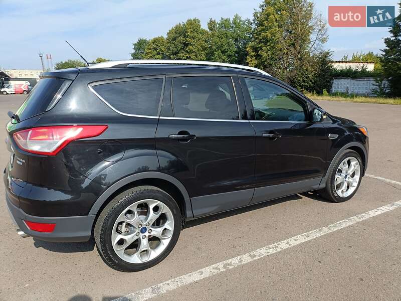 Внедорожник / Кроссовер Ford Escape 2014 в Ровно