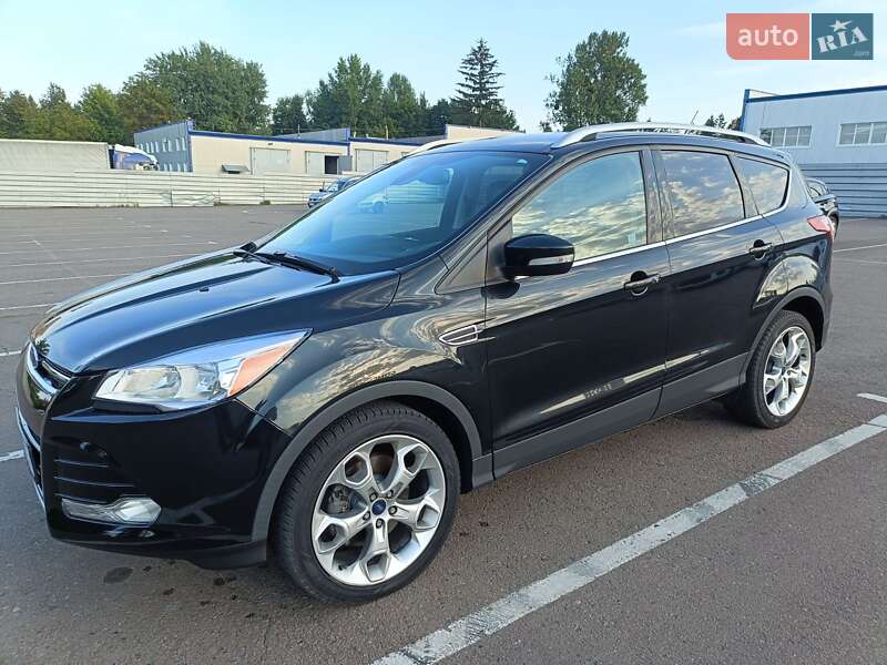 Внедорожник / Кроссовер Ford Escape 2014 в Ровно