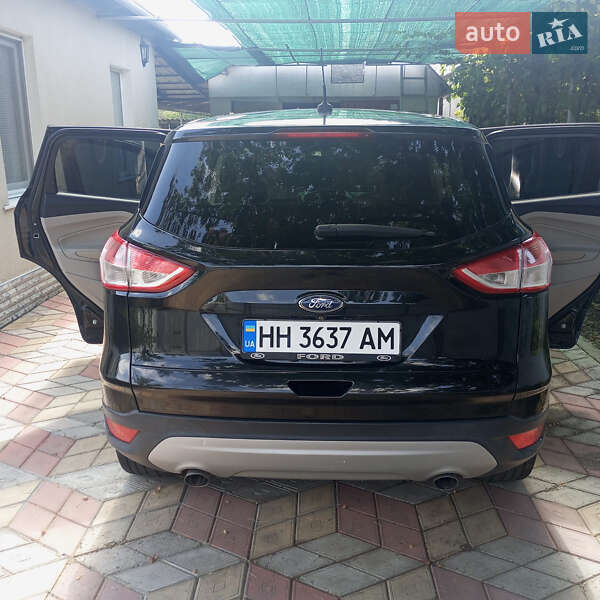 Позашляховик / Кросовер Ford Escape 2015 в Подільську
