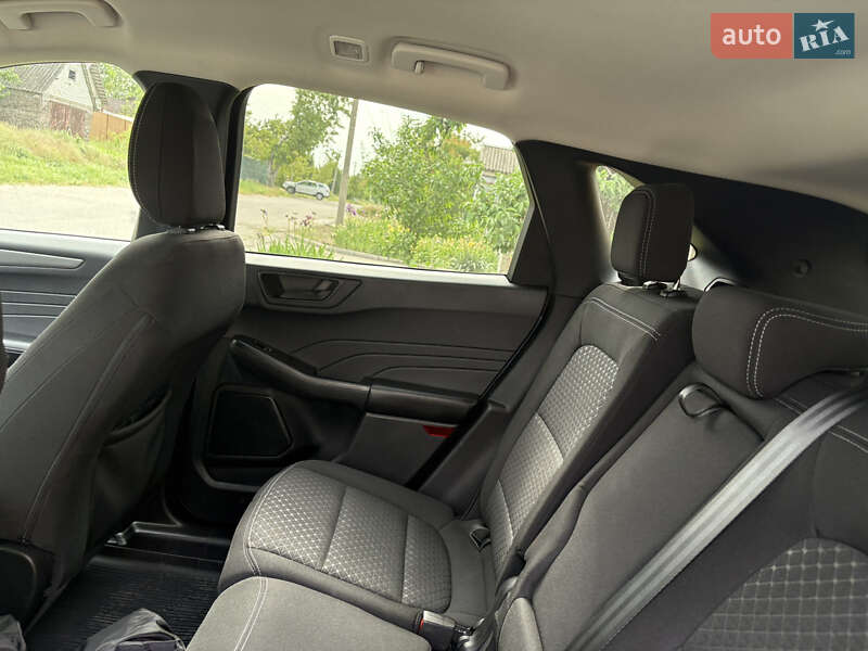 Внедорожник / Кроссовер Ford Escape 2023 в Запорожье