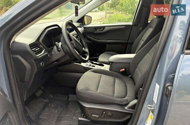 Внедорожник / Кроссовер Ford Escape 2023 в 