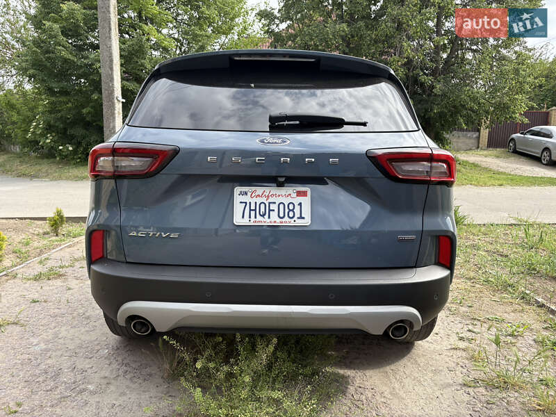 Внедорожник / Кроссовер Ford Escape 2023 в Запорожье