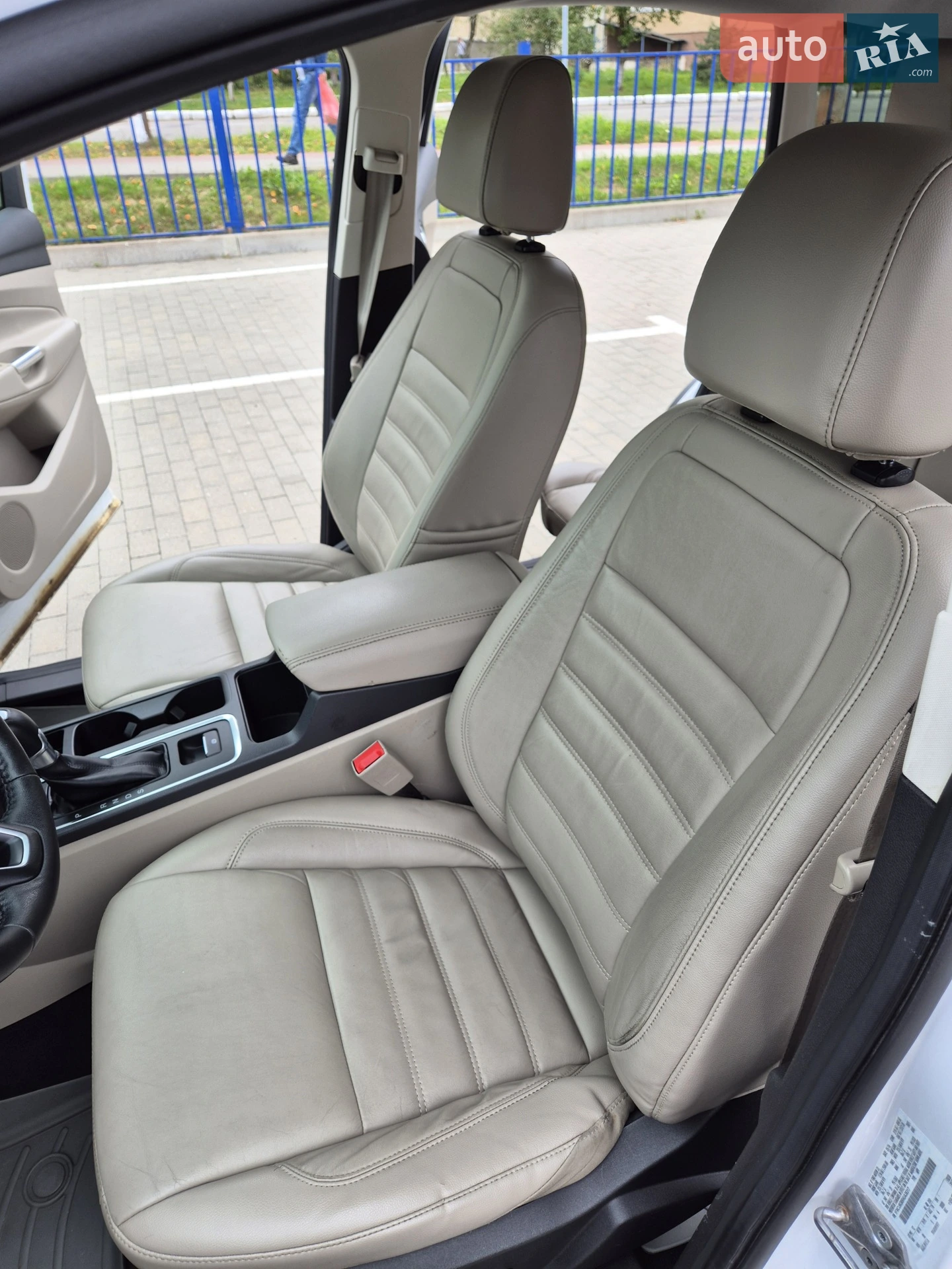 2016 Ford Escape - мініатюра 10