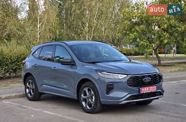 Внедорожник / Кроссовер Ford Escape 2024 в 
