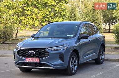 Внедорожник / Кроссовер Ford Escape 2024 в 