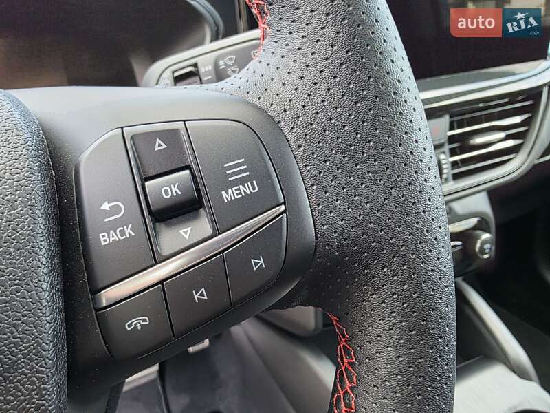 Внедорожник / Кроссовер Ford Escape 2024 в Кривом Роге