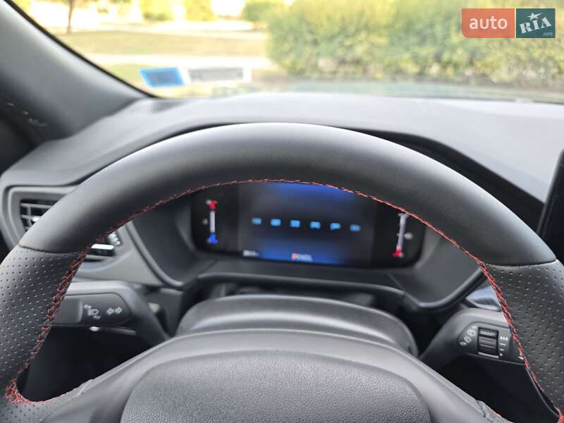 Внедорожник / Кроссовер Ford Escape 2024 в Кривом Роге