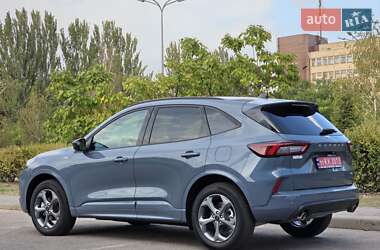 Внедорожник / Кроссовер Ford Escape 2024 в 