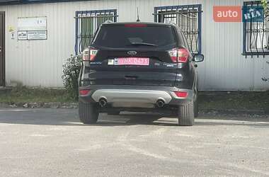 Позашляховик / Кросовер Ford Escape 2016 в 