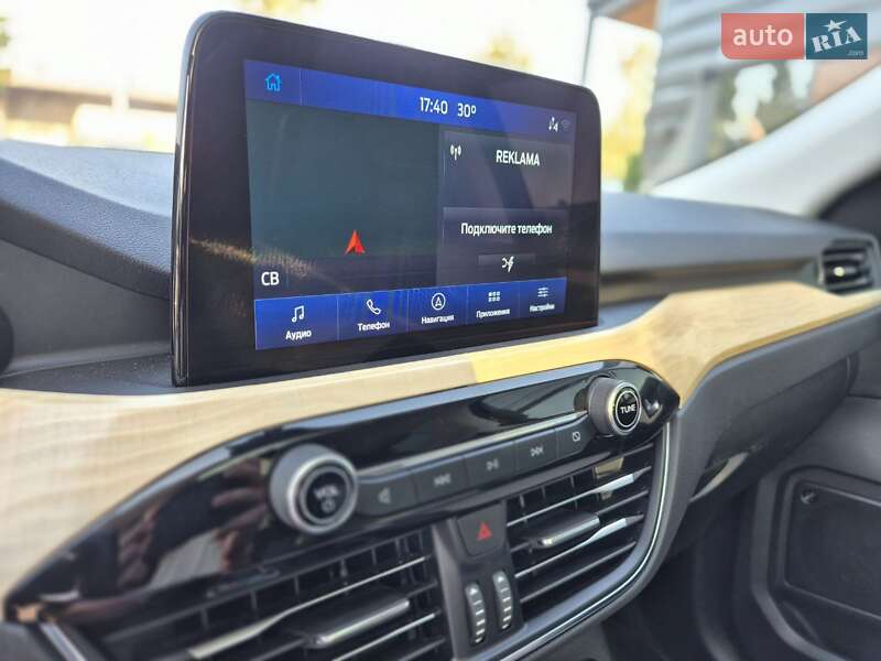 Позашляховик / Кросовер Ford Escape 2021 в Рівному