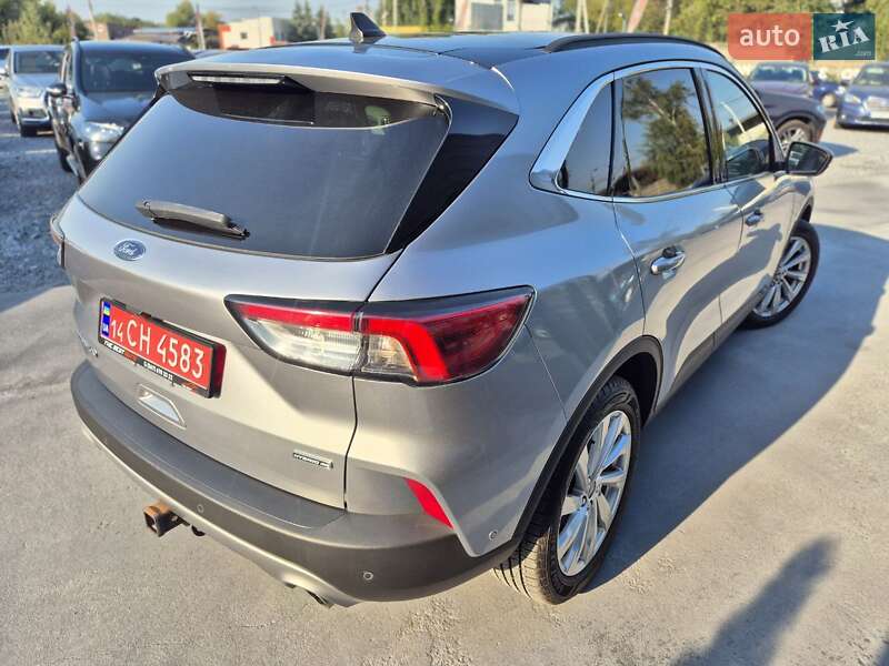 Позашляховик / Кросовер Ford Escape 2021 в Рівному