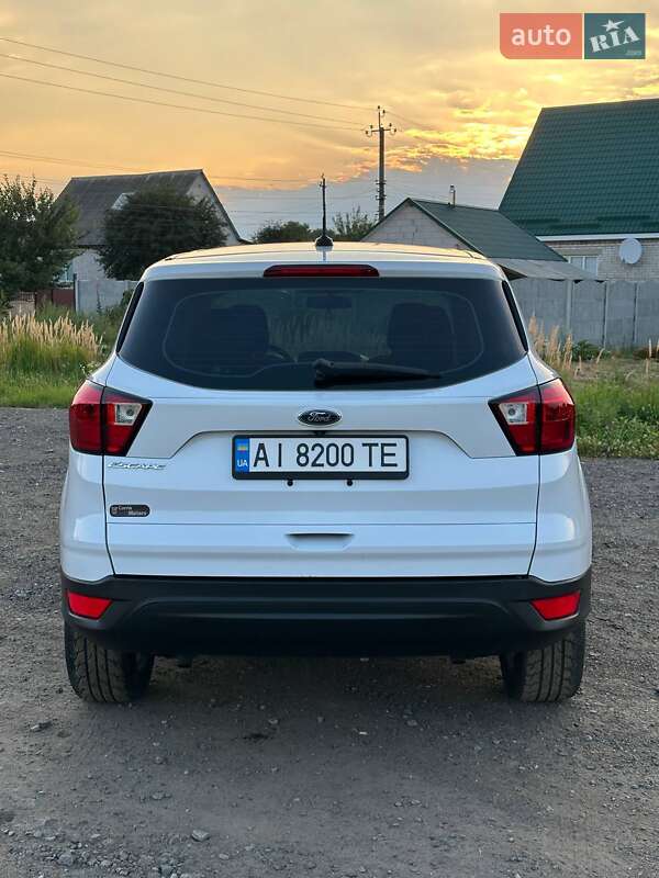 Внедорожник / Кроссовер Ford Escape 2018 в Броварах фото 5 Внедорожник / Кроссовер Ford Escape 2018 в Броварах