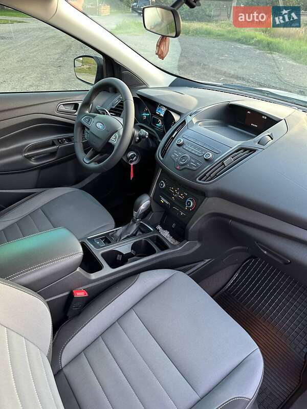 Внедорожник / Кроссовер Ford Escape 2018 в Броварах фото 14 Внедорожник / Кроссовер Ford Escape 2018 в Броварах
