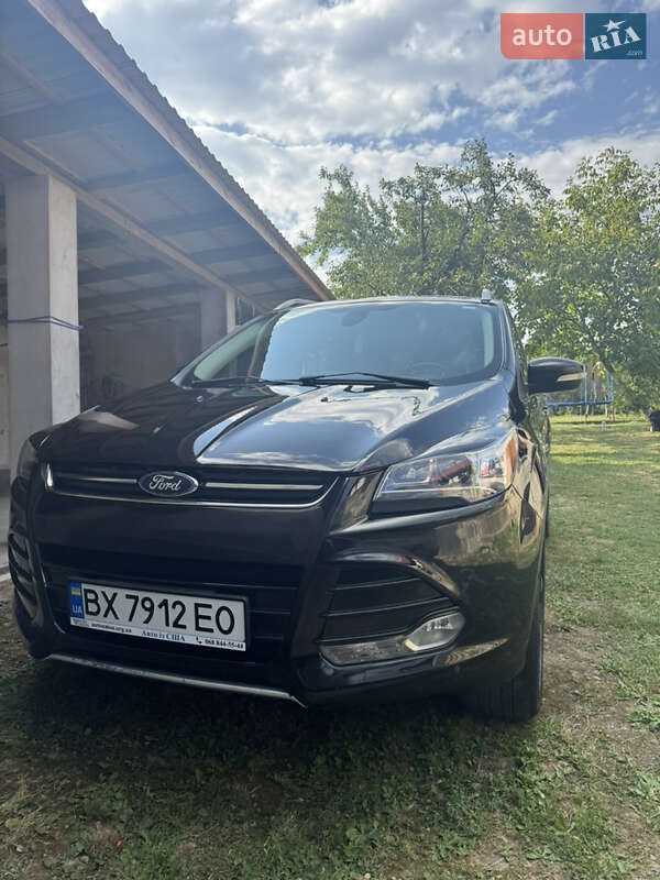 Внедорожник / Кроссовер Ford Escape 2014 в Измаиле