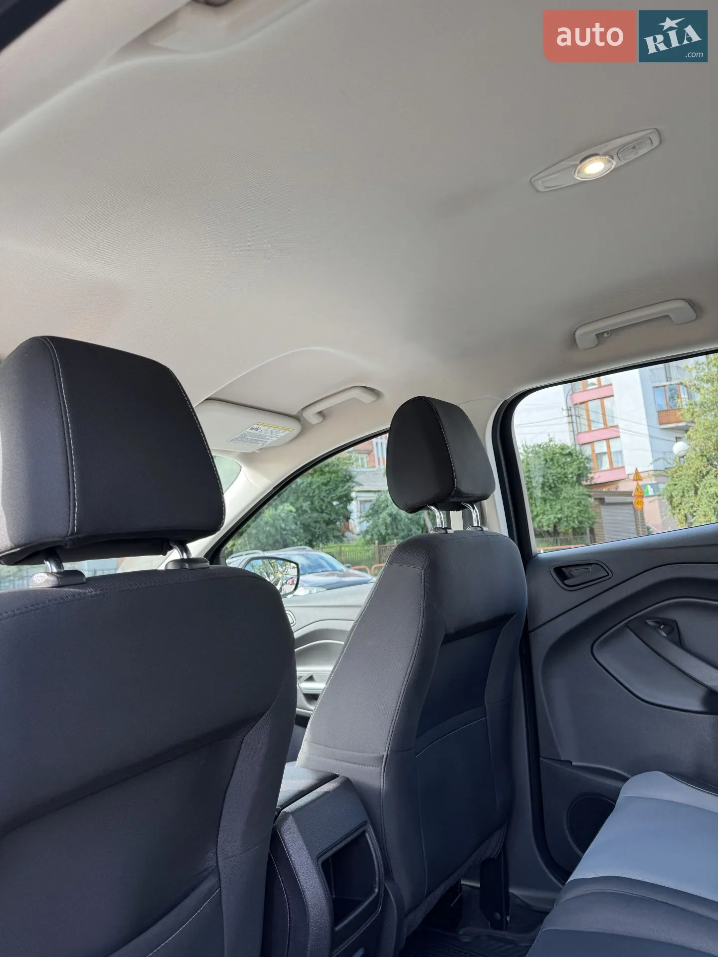 2016 Ford Escape - мініатюра 2