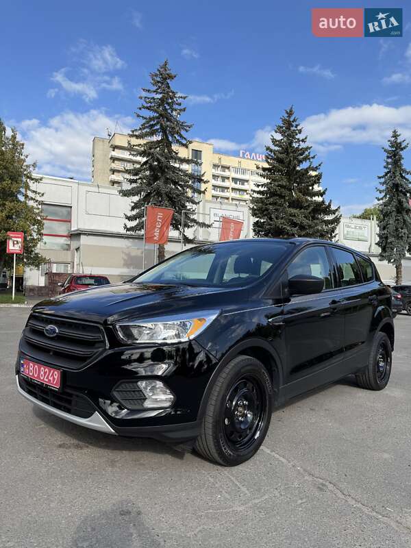 Внедорожник / Кроссовер Ford Escape 2017 в Тернополе