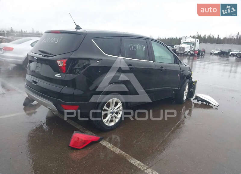 Внедорожник / Кроссовер Ford Escape 2019 в Ивано-Франковске фото 24 Внедорожник / Кроссовер Ford Escape 2019 в Ивано-Франковске
