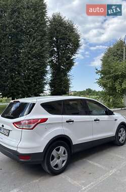 Внедорожник / Кроссовер Ford Escape 2014 в 