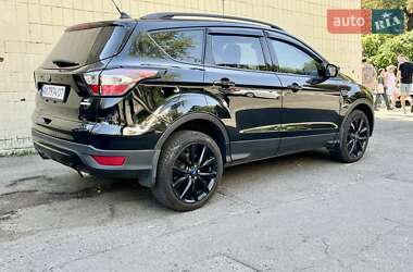 Позашляховик / Кросовер Ford Escape 2018 в Києві