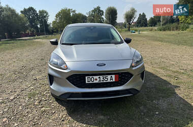 Внедорожник / Кроссовер Ford Escape 2022 в 