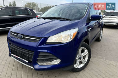 Внедорожник / Кроссовер Ford Escape 2016 в 