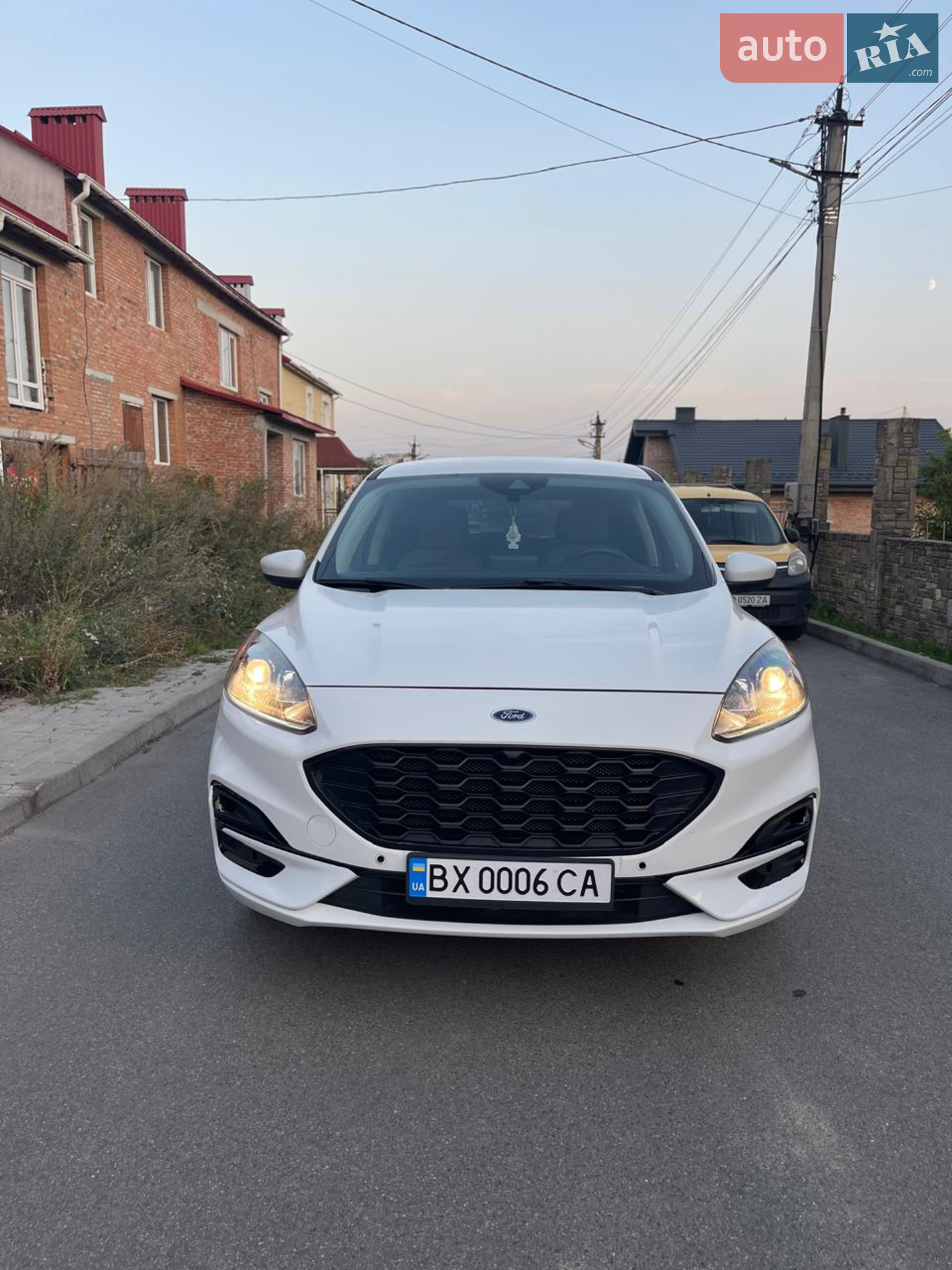 2020 Ford Escape - мініатюра 2