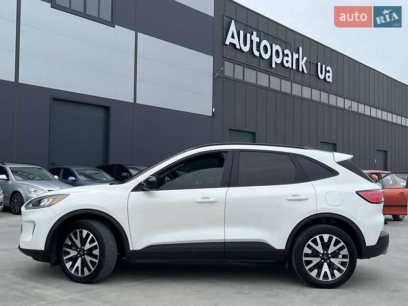 Внедорожник / Кроссовер Ford Escape 2020 в Львове