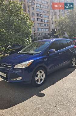 Позашляховик / Кросовер Ford Escape 2015 в Києві