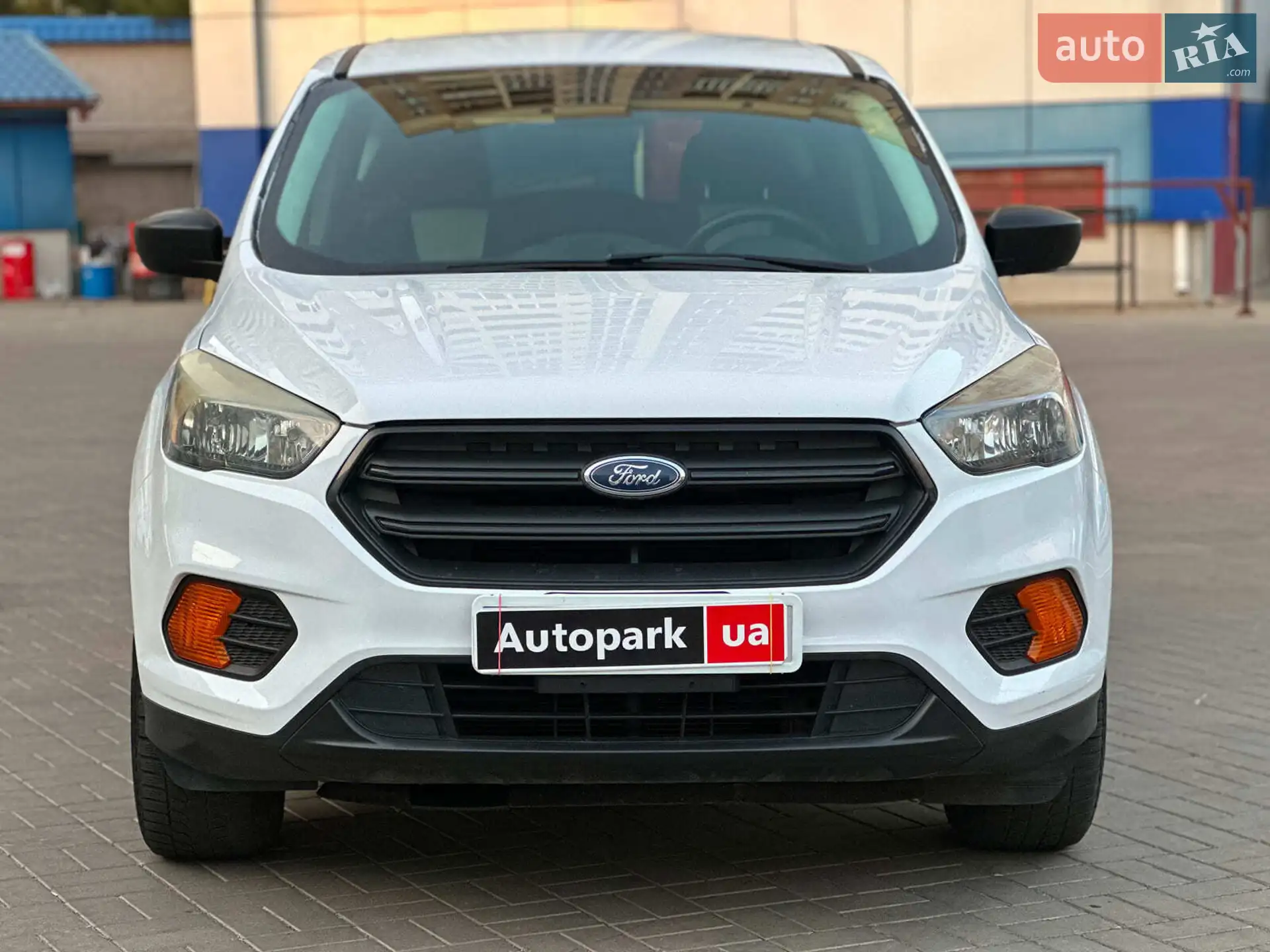 2017 Ford Escape - мініатюра 2