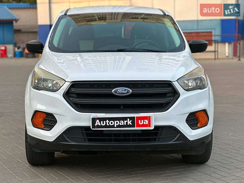 Позашляховик / Кросовер Ford Escape 2017 в Одесі фото 2 Позашляховик / Кросовер Ford Escape 2017 в Одесі