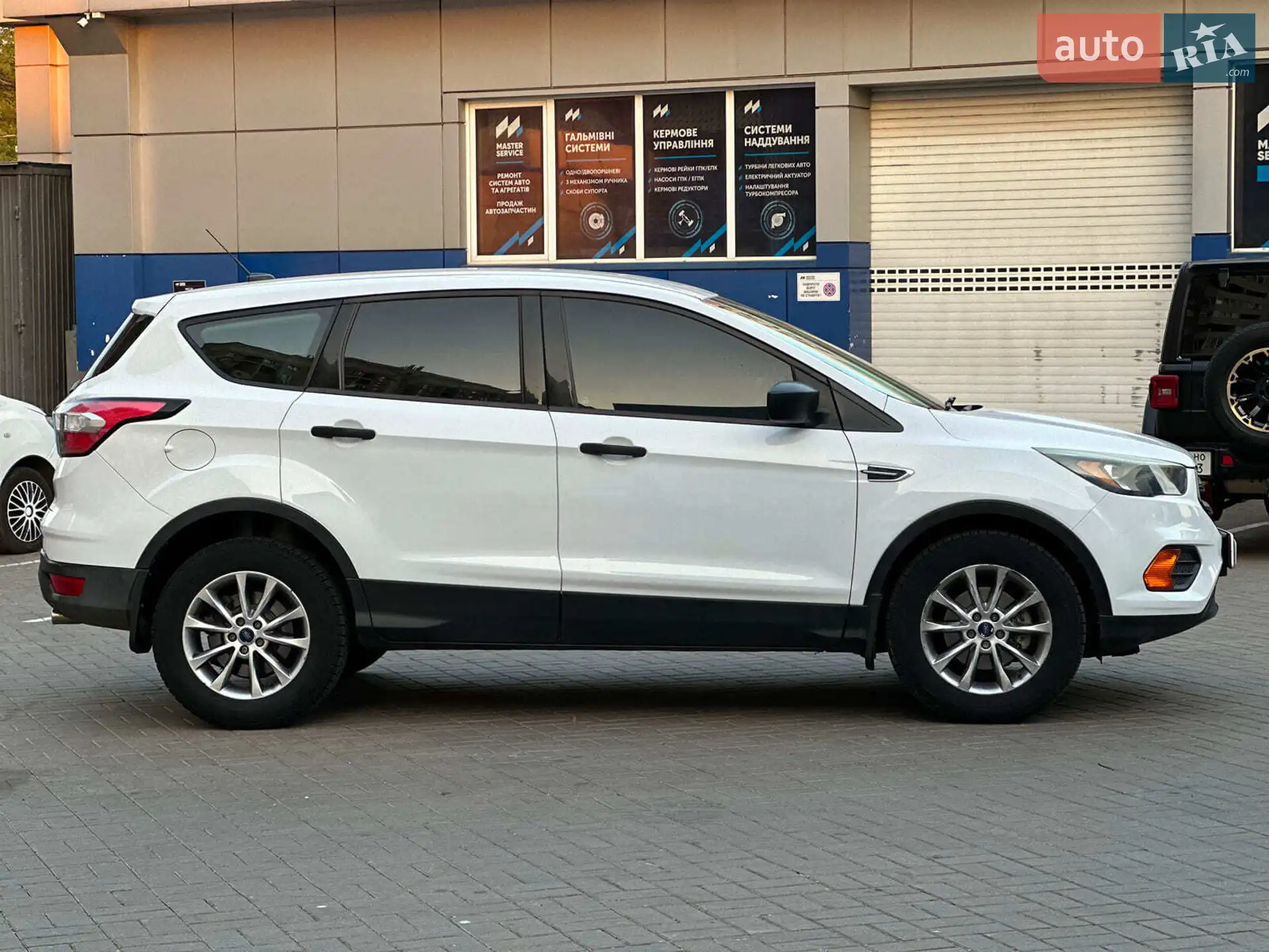 2017 Ford Escape - мініатюра 5