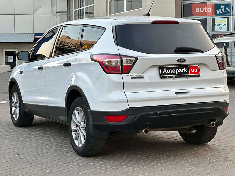 Позашляховик / Кросовер Ford Escape 2017 в Одесі фото 10 Позашляховик / Кросовер Ford Escape 2017 в Одесі