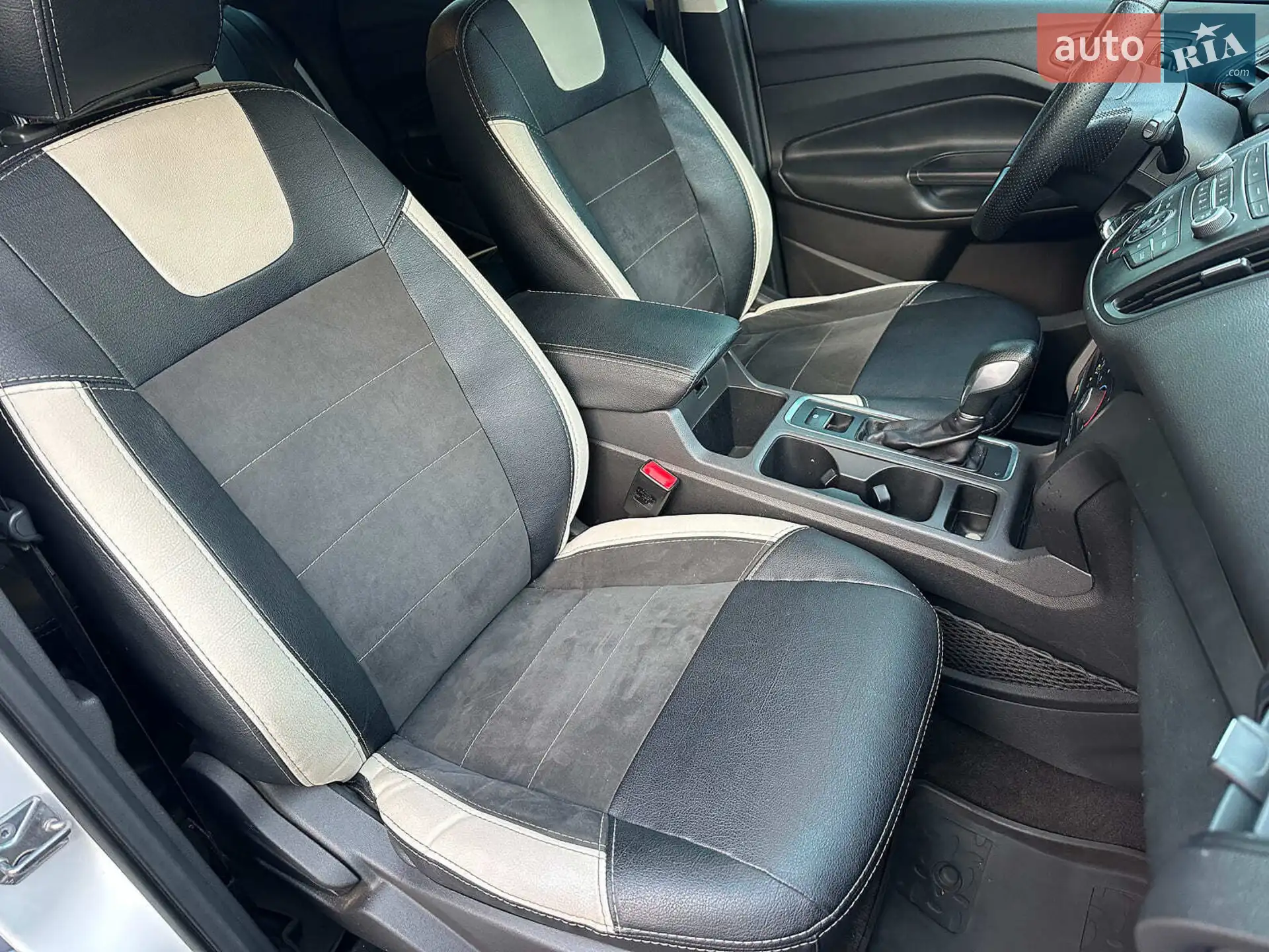 2017 Ford Escape - мініатюра 18