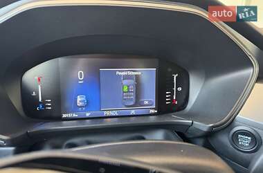 Внедорожник / Кроссовер Ford Escape 2023 в 