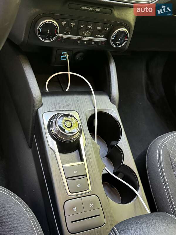 Внедорожник / Кроссовер Ford Escape 2023 в Киеве фото 31 Внедорожник / Кроссовер Ford Escape 2023 в Киеве