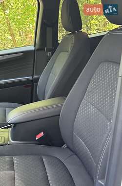 Внедорожник / Кроссовер Ford Escape 2023 в 