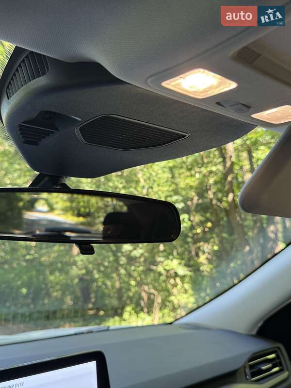 Внедорожник / Кроссовер Ford Escape 2023 в Киеве фото 42 Внедорожник / Кроссовер Ford Escape 2023 в Киеве